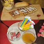 Comme A La Maison - Accueil Public - Groupes - Rando - Velos - Motos 住宿加早餐酒店