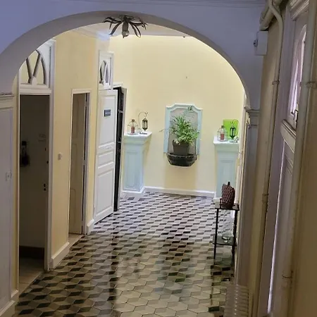 Bed & Breakfast Comme A La Maison - Accueil Public - Groupes - Rando - Velos - Motos