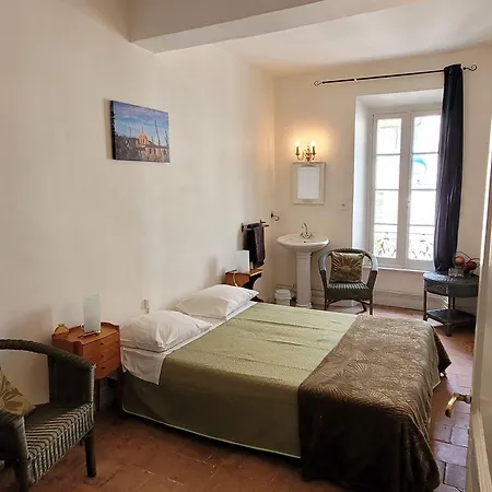 Bed & Breakfast Comme à La Maison - Accueil Public - Groupes - Rando - Vélos - Motos Saint-Paul-de-Fenouillet